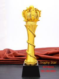 ถ้วยรางวัลมงกุฎทองคำ